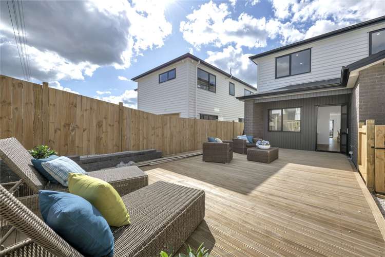 24 Dungloe Avenue Flat Bush_18