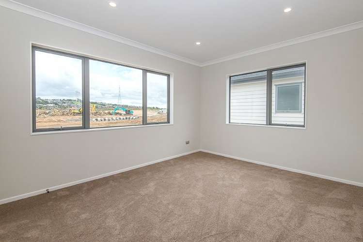 21 Eastfield Avenue Flat Bush_16