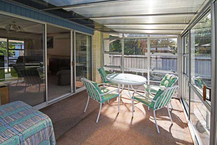 80 Victoria Street Carterton_10