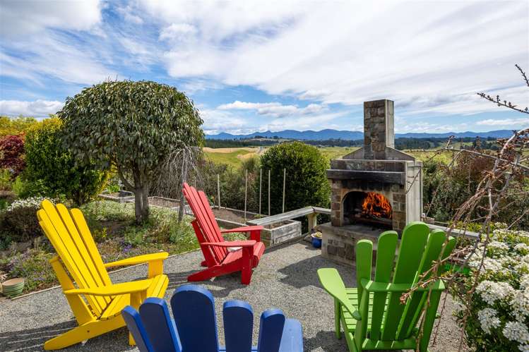 114 Redvale Road Redwood Valley_33