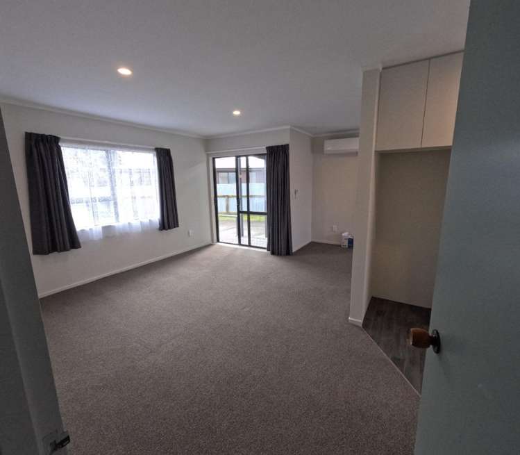 12 Redwood Drive 2124_5