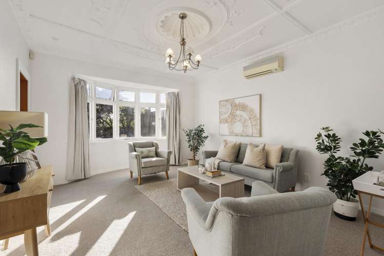 14 Kauri Street Miramar_1