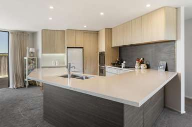 1 Tarepa Court_3