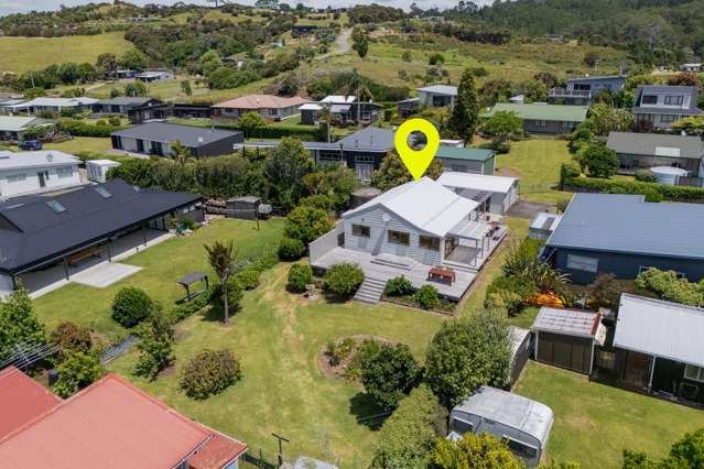 108 McMahon Avenue Whangapoua_1