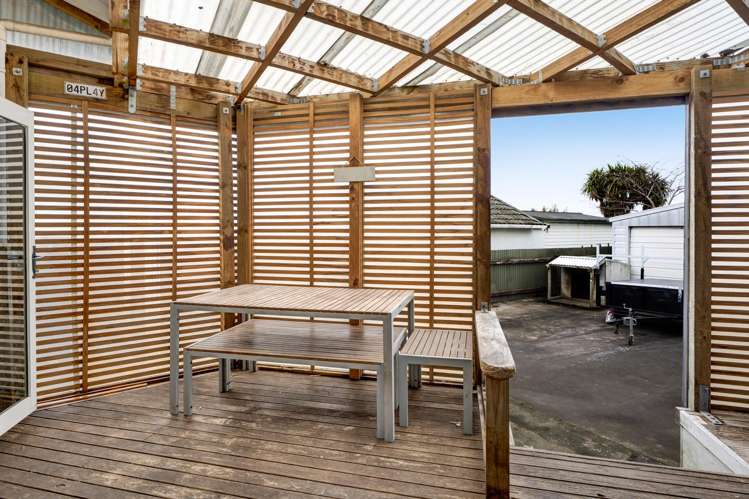 231 Glover Road Hawera_11