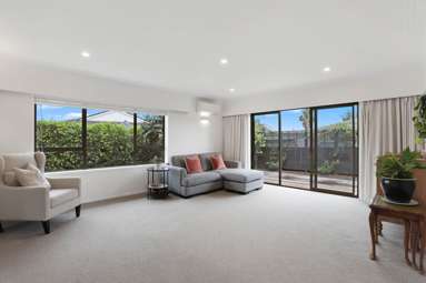 2/38 Miltonia Avenue_2