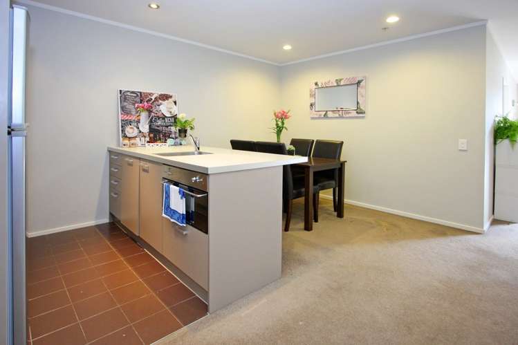 214/184 Symonds Street Eden Terrace_4