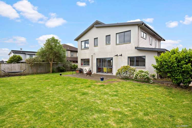 6 Scotsmoor Drive Wattle Downs_12