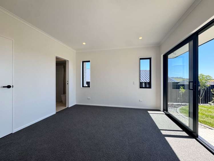 30 Tukutata Crescent Milldale_9