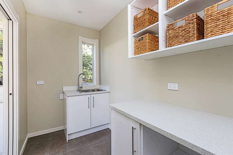 202 Riverslea Road South Akina_13