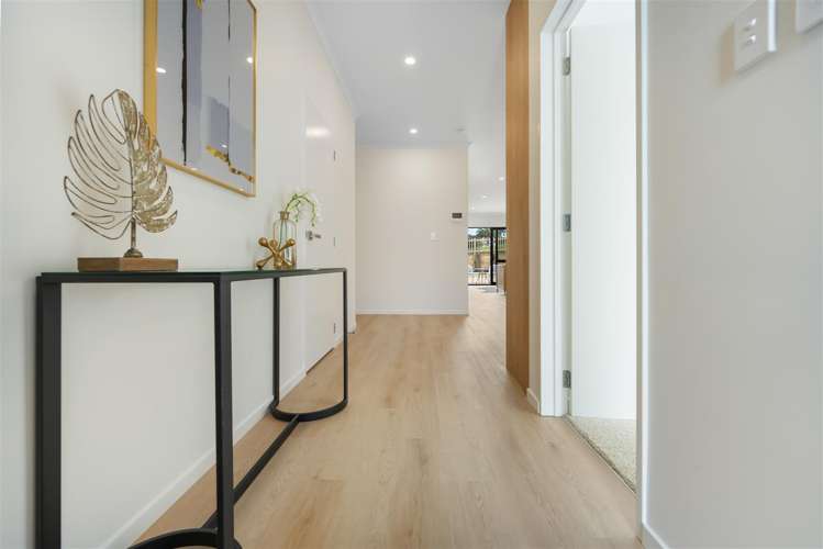 69 Ta Moko Drive Gulf Harbour_12