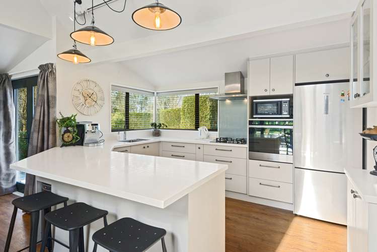 29 Bairds Road Sefton_5