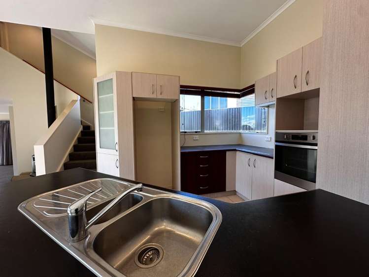 716 Acacia Bay Road 1045_1
