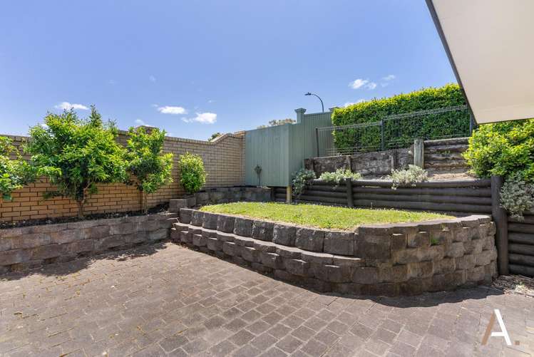 4 Kingsclere Place Goodwood Heights_21