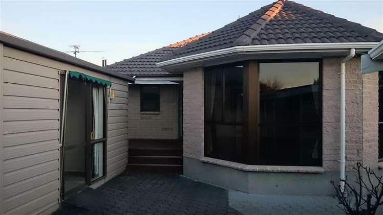 16 Vardon Crescent 1533_11