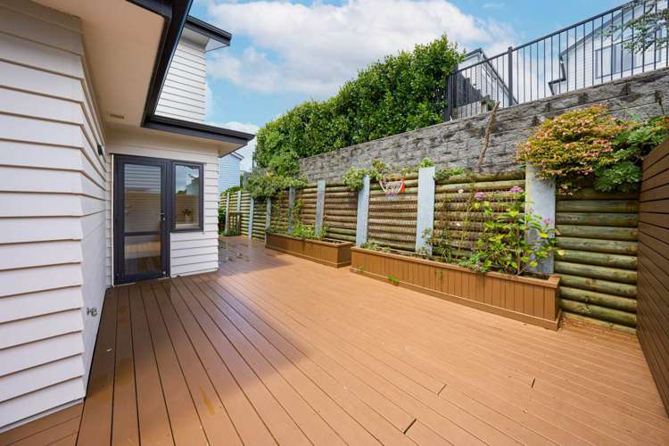 16 Windlass Street Long Bay_17