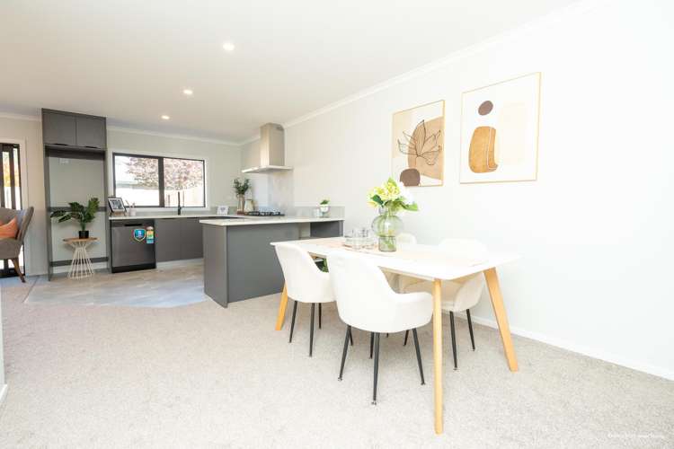 4/22 Dalgliesh Avenue Forest Lake_6