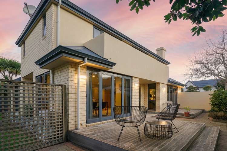 69 Nayland Street Sumner_18