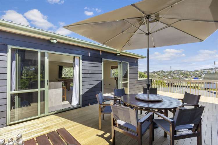 1315 Whangaparaoa Road Army Bay_15