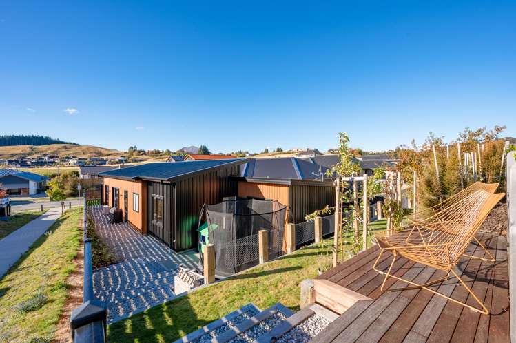 223 Aubrey Road Wanaka_13