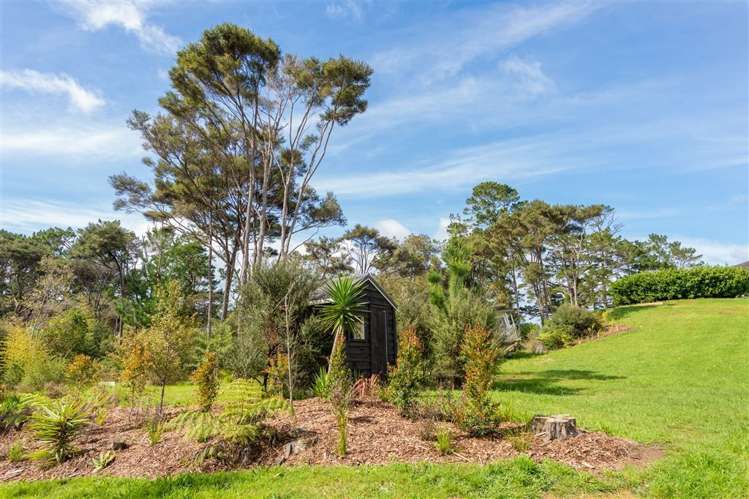 62c Edward Jonkers Drive Riverhead_35