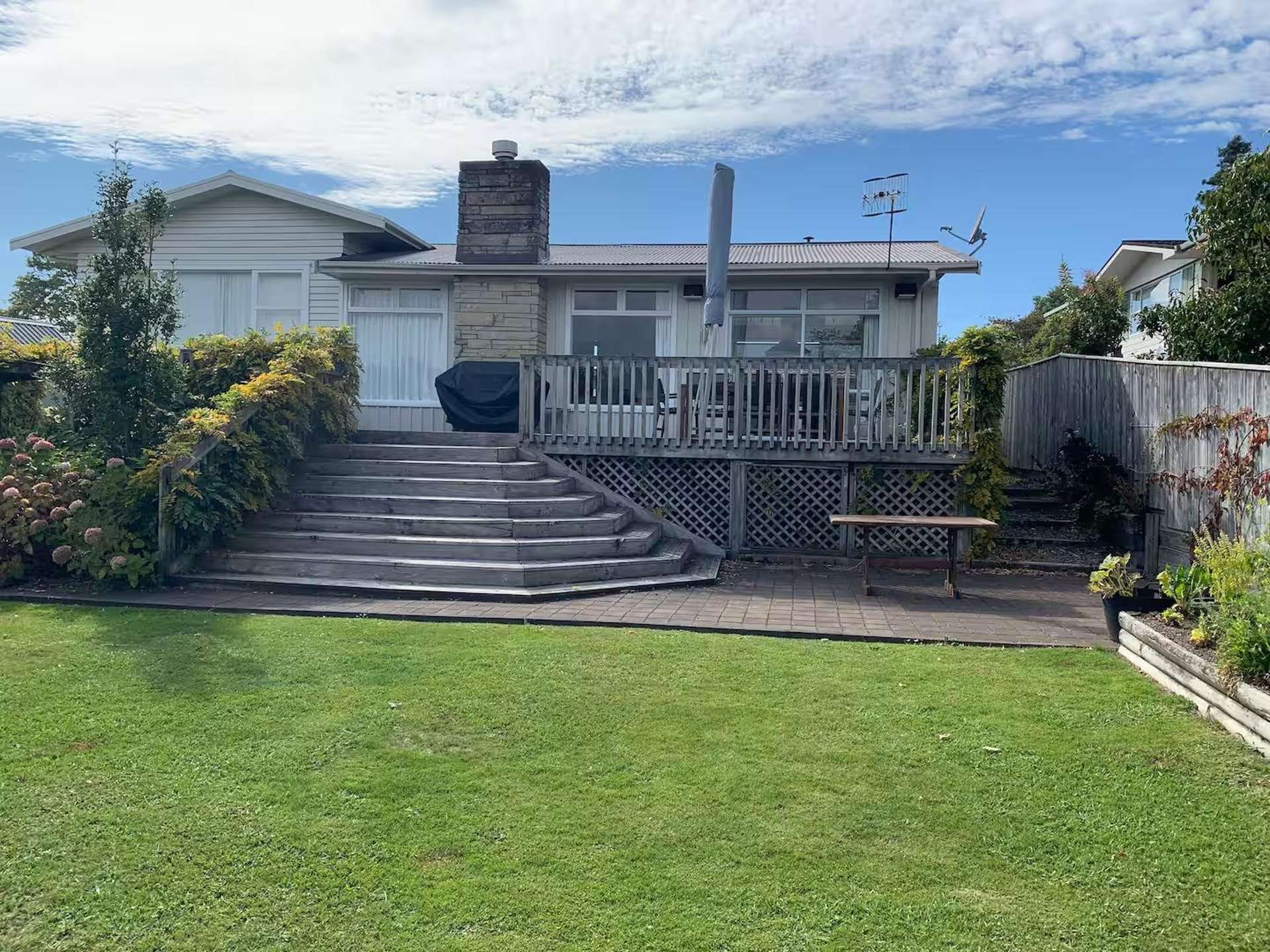 1/69 Ngamotu Road Hilltop_0