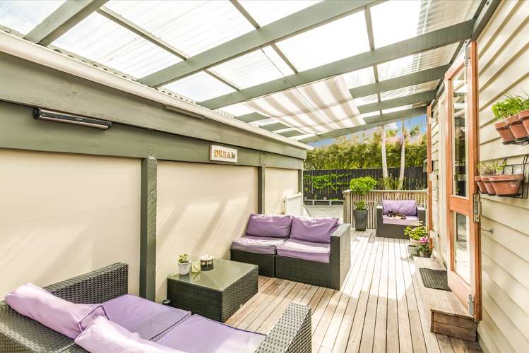 45 Lake Road Devonport_22