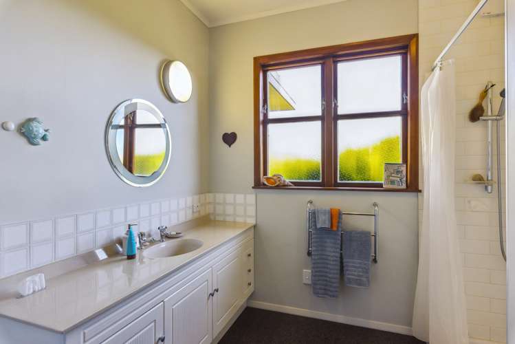 10 Tui Crescent Waikanae_10