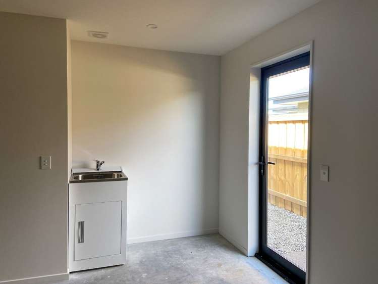 10 Antill Street Woodend_16