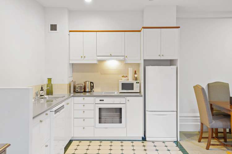 3/28 Cathedral Square Christchurch Central_8