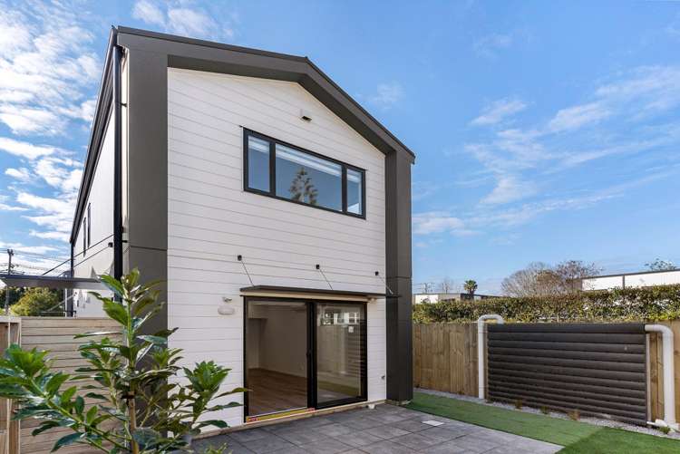 22a Graham Avenue Te Atatu Peninsula_10