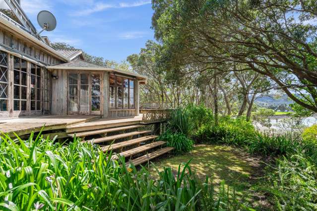 Waterfront lifestyle and huge potential