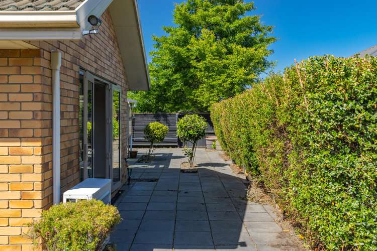 3 Burbank Drive Aidanfield_16