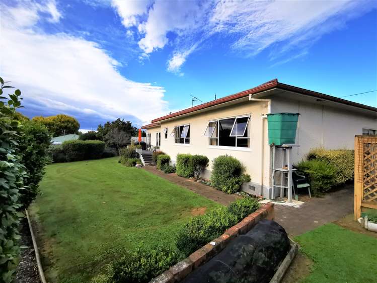 32 Queen Street Dannevirke_16