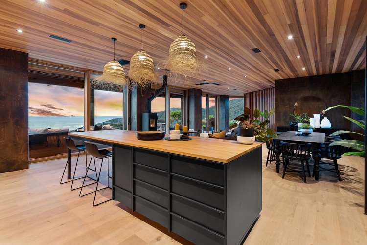 124a Seaview Road Piha_25