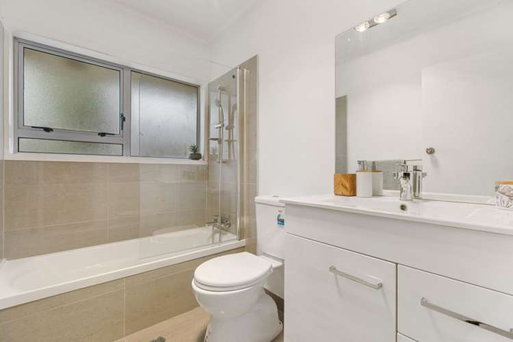 2/108 Great South Road Manurewa_7