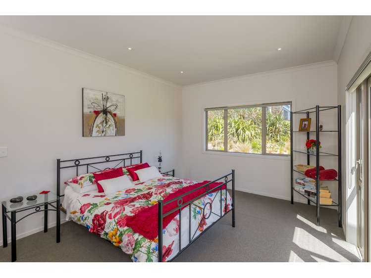 32 Palmer Road Foxton Beach_17