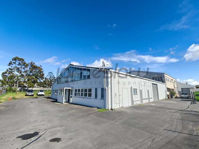 May Road 352sqm High Stud Warehouse