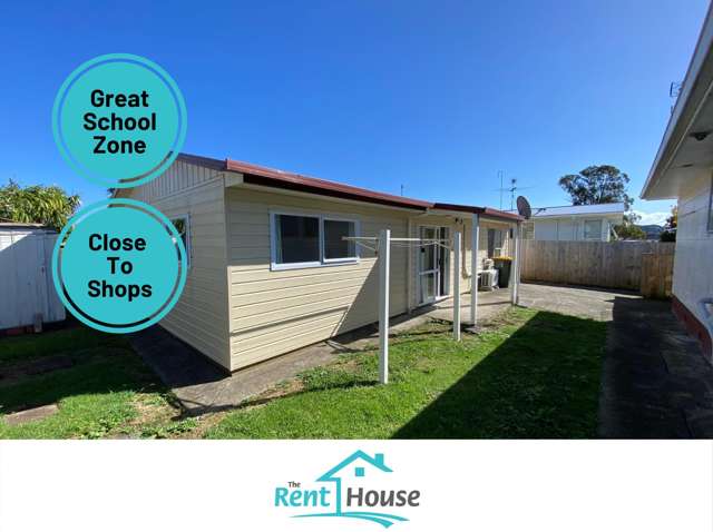 SINGLE LEVEL IN BUCKLANDS BEACH