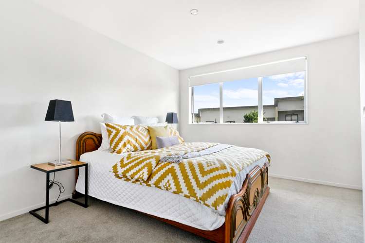 7/1 Gracechurch Drive Flat Bush_9