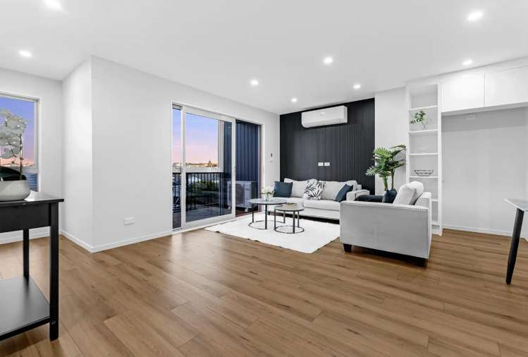 8 Reeves Avenue Papatoetoe_6