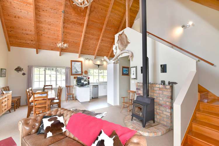 708 Wilson Road South Head_8