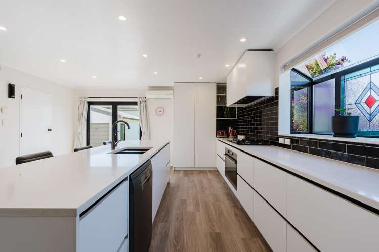 18 Jasmine Avenue Dinsdale_5