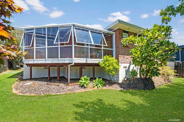 1/19 Danbury Drive Torbay_15