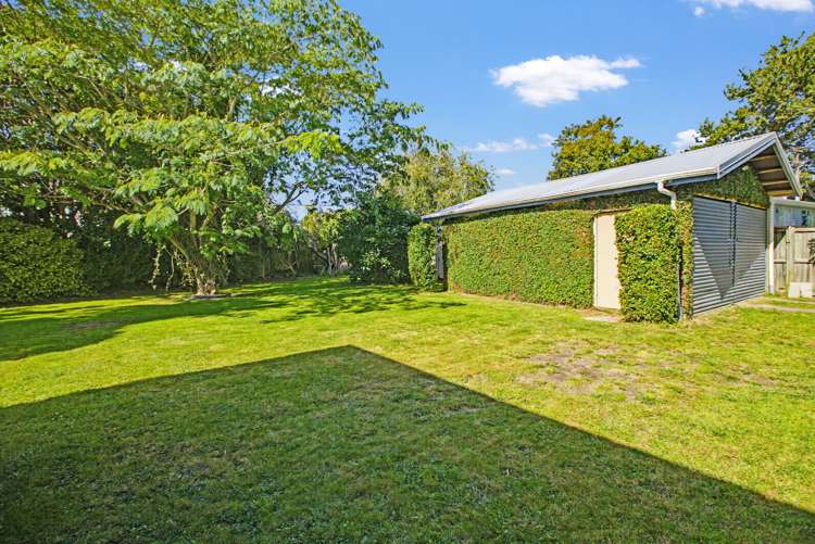 17 Alastair Avenue Owhata_18