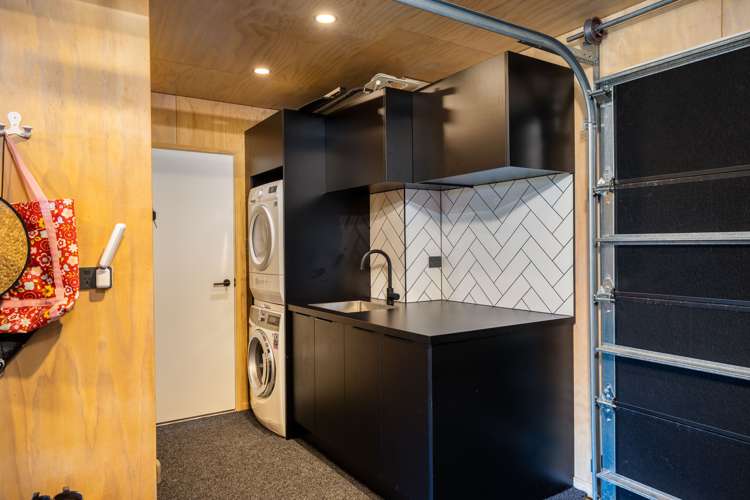 29 Honeyfield Drive Whalers Gate_20