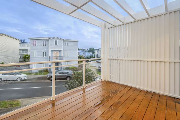 9 Panakenake Way Flat Bush_13