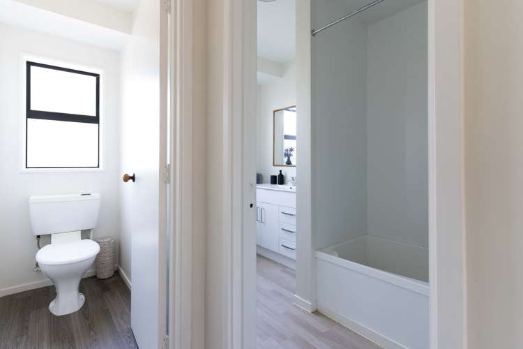 2/19 Raupo Street Bromley_15