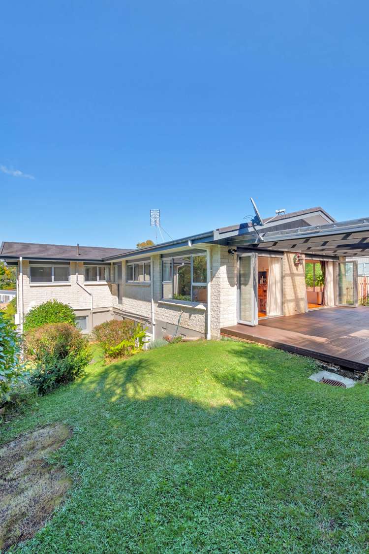 8 Coromandel Crescent Mairangi Bay_21