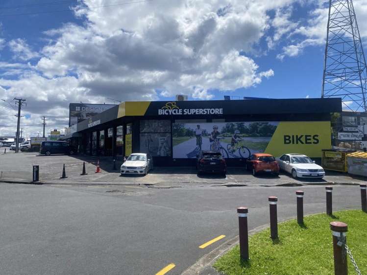 72 Barrys Point Road Takapuna_7